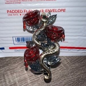 Bath and Body Works Wallflowers Plug Snake Dripping Roses Gothic Halloween Red
